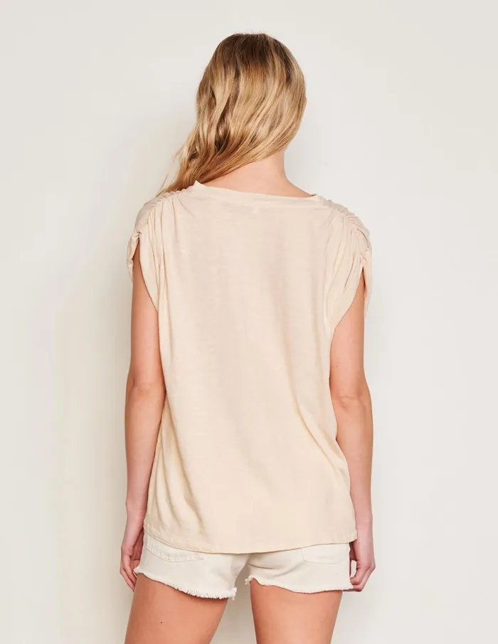 Sundry Clothing Tees Women Women039s Shirred Muscle Tee In Natural Ivory Natural Ivory Sundry Clothing Tees Women Women039s Shirred Muscle Tee In Natural Ivory Natural Ivory