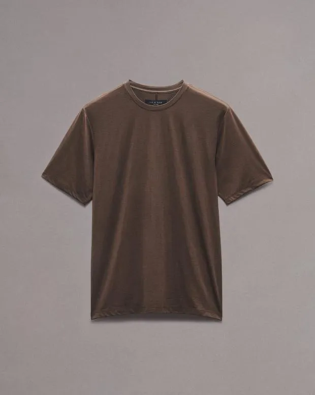 TShirts and Henleys Classic Tech Jersey Tee OmbreSaluteSkyscraperSlate BrownWhite 8211 rag and bone Men TShirts and Henleys Classic Tech Jersey Tee OmbreSaluteSkyscraperSlate BrownWhite 8211 rag and bone Men