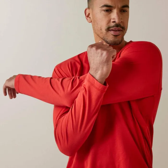 TShirts and Polos Men Ariat Rebar Workman Reflective Flag Graphic TShirt Pompeian Red TShirts and Polos Men Ariat Rebar Workman Reflective Flag Graphic TShirt Pompeian Red