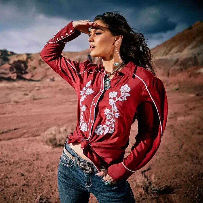 TShirts and Tops Women Ariat The City Top Rubaiyat TShirts and Tops Women Ariat The City Top Rubaiyat