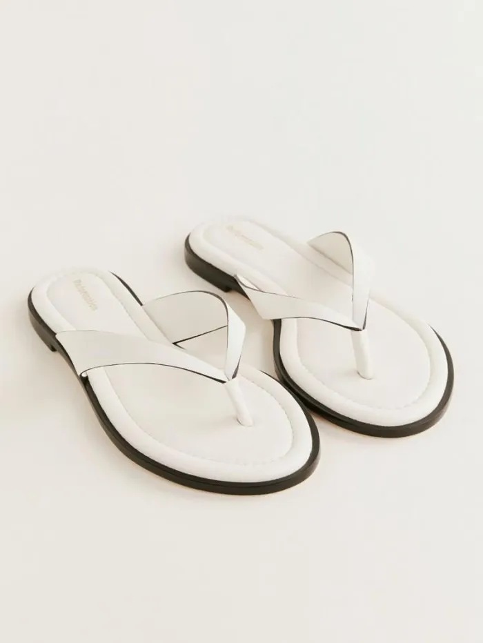 The Reformation Jessie Thong Sandal Whiteblack 8211 Shoes