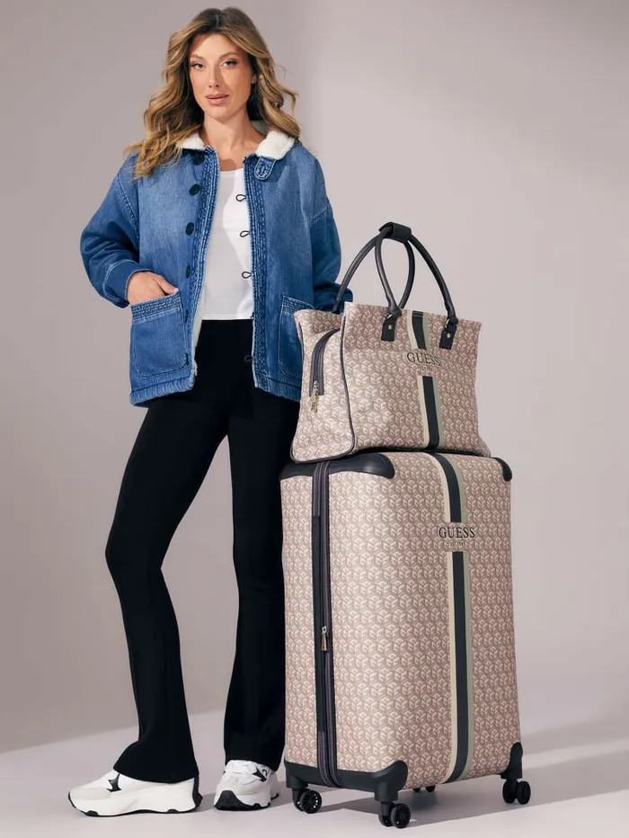 Wilder G Cube 288243 8Wheel Suitcase Espresso Logo Luggage and Travel Bags GUESS WomenMen Wilder G Cube 288243 8Wheel Suitcase Espresso Logo Luggage and Travel Bags GUESS WomenMen