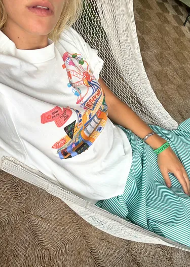 Women Charlie Tee At The Boardwalk Lisa Says Gah Tops