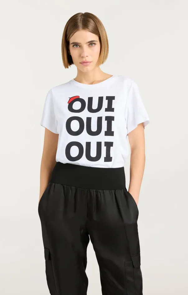 Women Cinq Sept Tees and Pullovers Oui Oui Oui Shrunken Tee Whiteblack