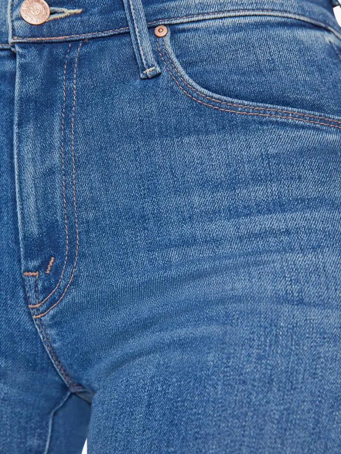 Women Flare Mother Denim The Weekender Fray Wash A Groovy Kind Of Love Women Flare Mother Denim The Weekender Fray Wash A Groovy Kind Of Love