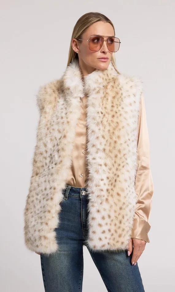 Women Generation Love Clothing Outerwear Mimi Leopard Faux Fur Vest Snow Leopard