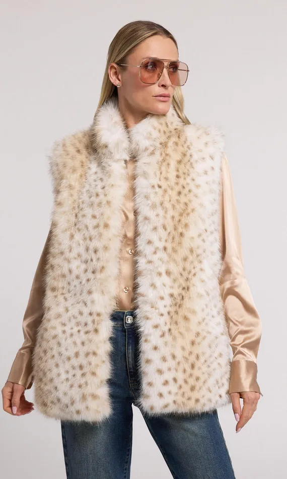 Women Generation Love Clothing Outerwear Mimi Leopard Faux Fur Vest Snow Leopard