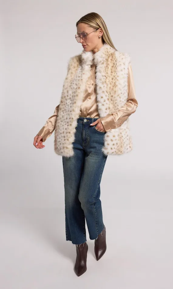 Women Generation Love Clothing Outerwear Mimi Leopard Faux Fur Vest Snow Leopard