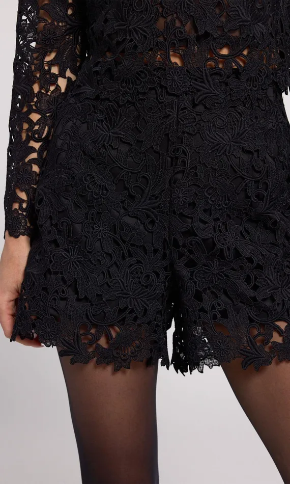 Women Generation Love Clothing Shorts Danny Lace Shorts Black
