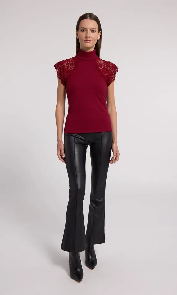 Women Generation Love Clothing Tops Jessenia Lace Combo Top Scarlett