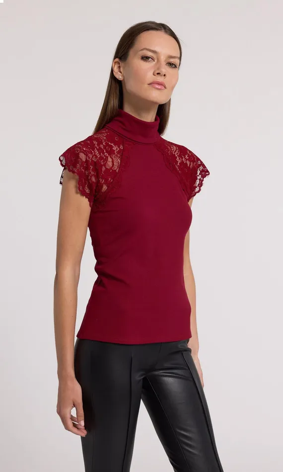 Women Generation Love Clothing Tops Jessenia Lace Combo Top Scarlett