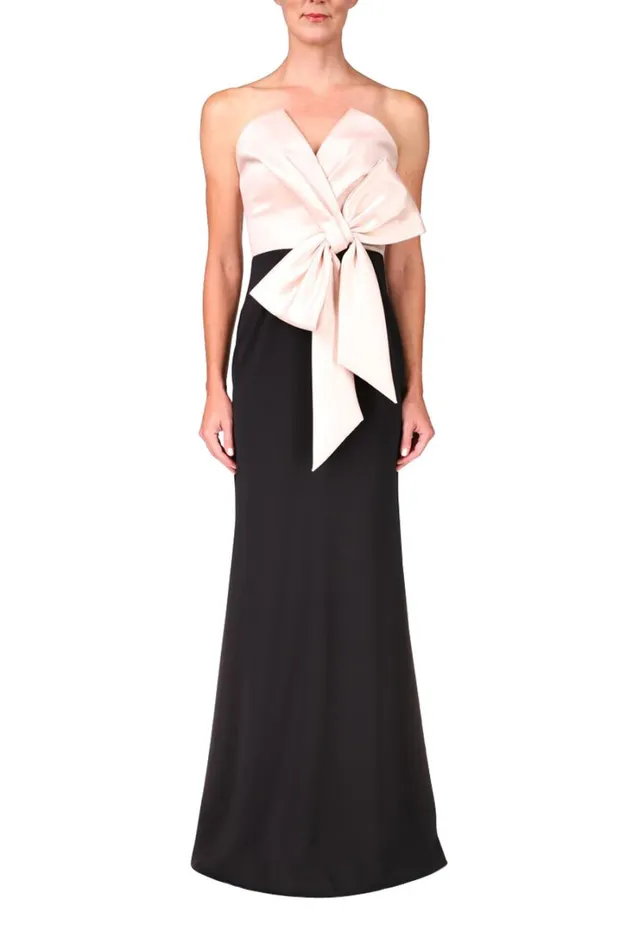 Women Gowns Badgley Mischka TwoTone Strapless Bow Gown Blush Black