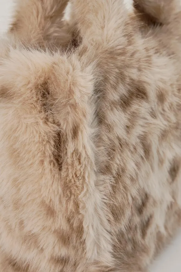 Women JADE LEO Faux Fur Tote Bag Beige Leopard LAMARQUE Bags