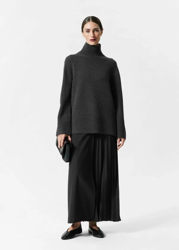 Women Knitwear and Other Stories Oversized Turtleneck Wool Jumper Black