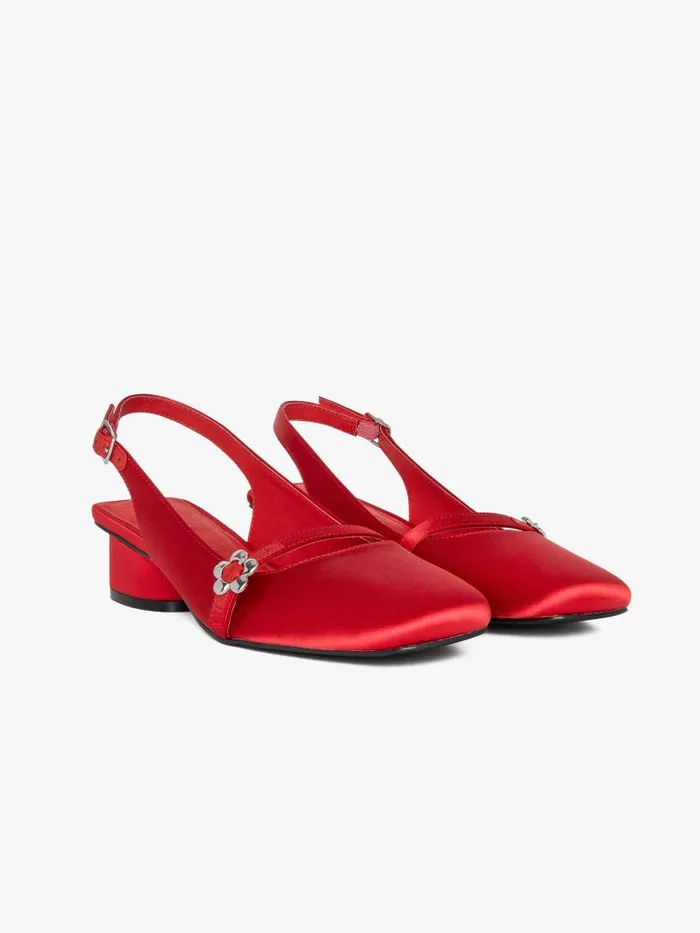 Women Mackie Heel Scarlet Satin Lisa Says Gah Heels