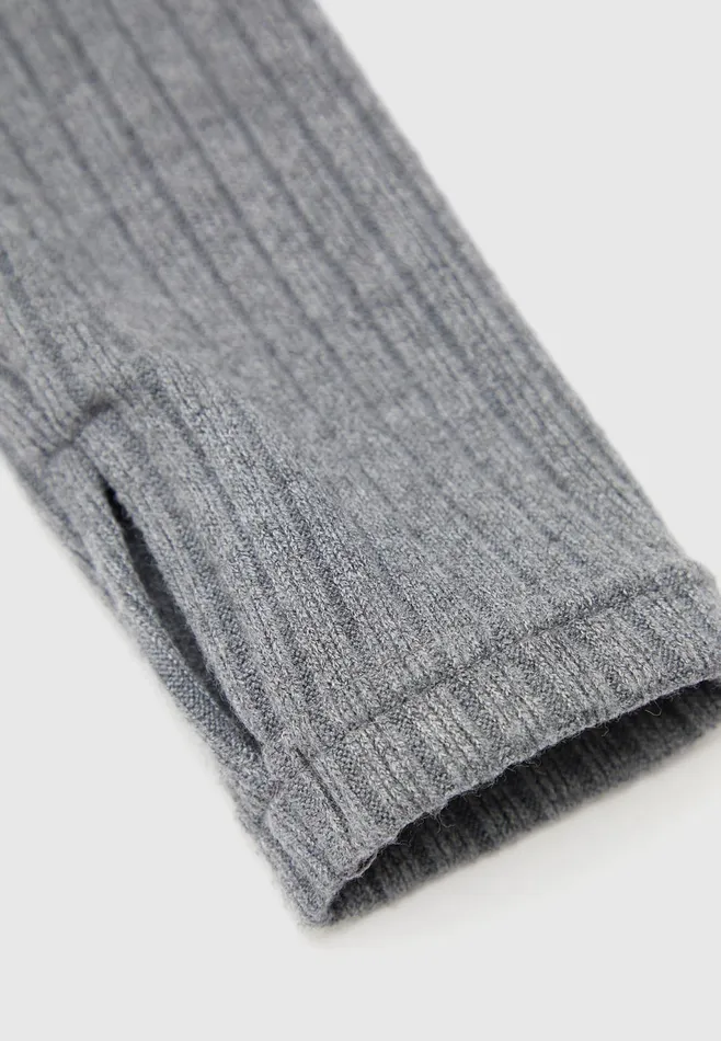 Women Manire De Voir Crop Top With Knitted Overlay Blackgrey
