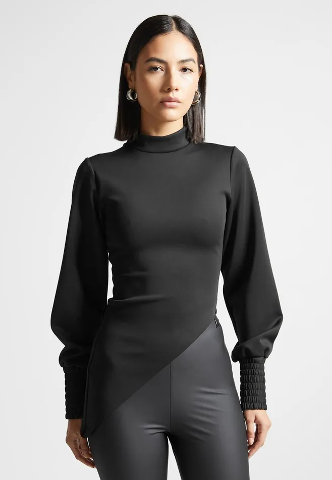 Women Manire De Voir Mock Neck Asymmetric Top Black