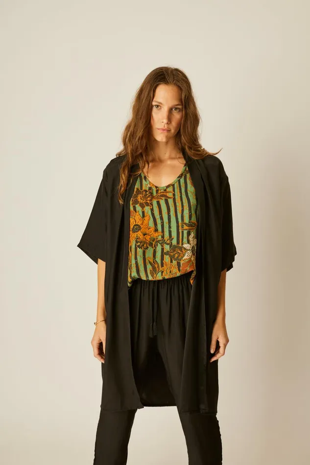 Women Natalie Martin Tops Lennon Kimono Black Silk