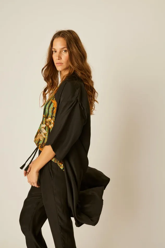 Women Natalie Martin Tops Lennon Kimono Black Silk