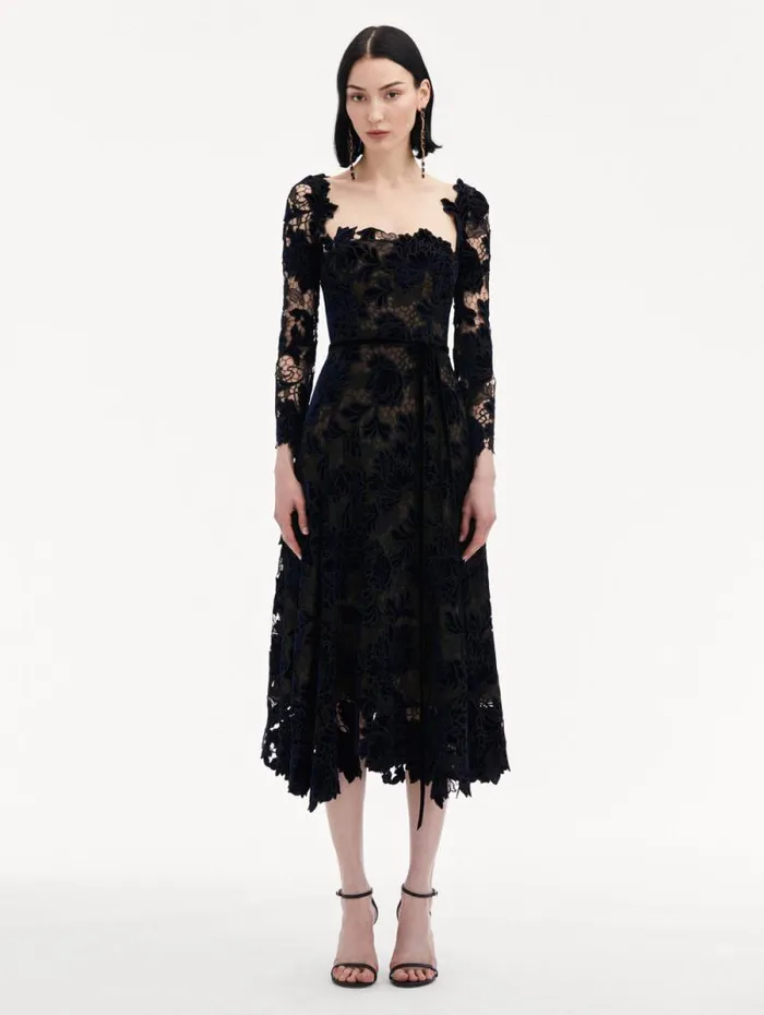 Women Oscar De La Renta Dresses Peony Velvet Guipure Dress Navy Women Oscar De La Renta Dresses Peony Velvet Guipure Dress Navy