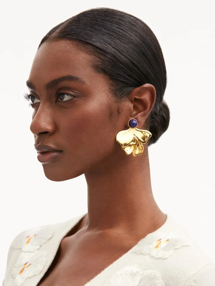 Women Oscar De La Renta Earrings Cabochon Petal ClipOn Earrings Lapis
