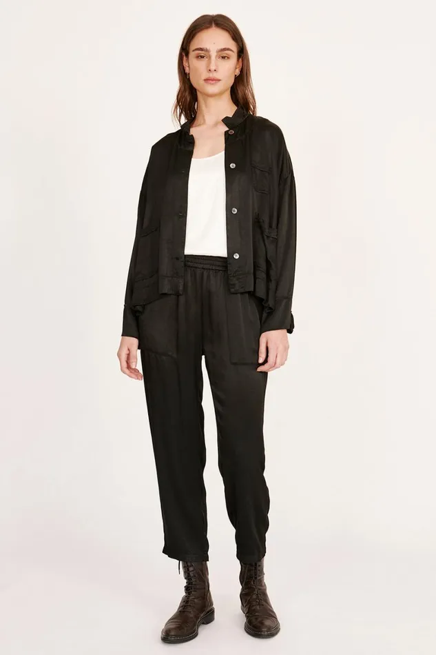 Women Pebble Satin Black Fountain Jacket Raquel Allegra Jackets