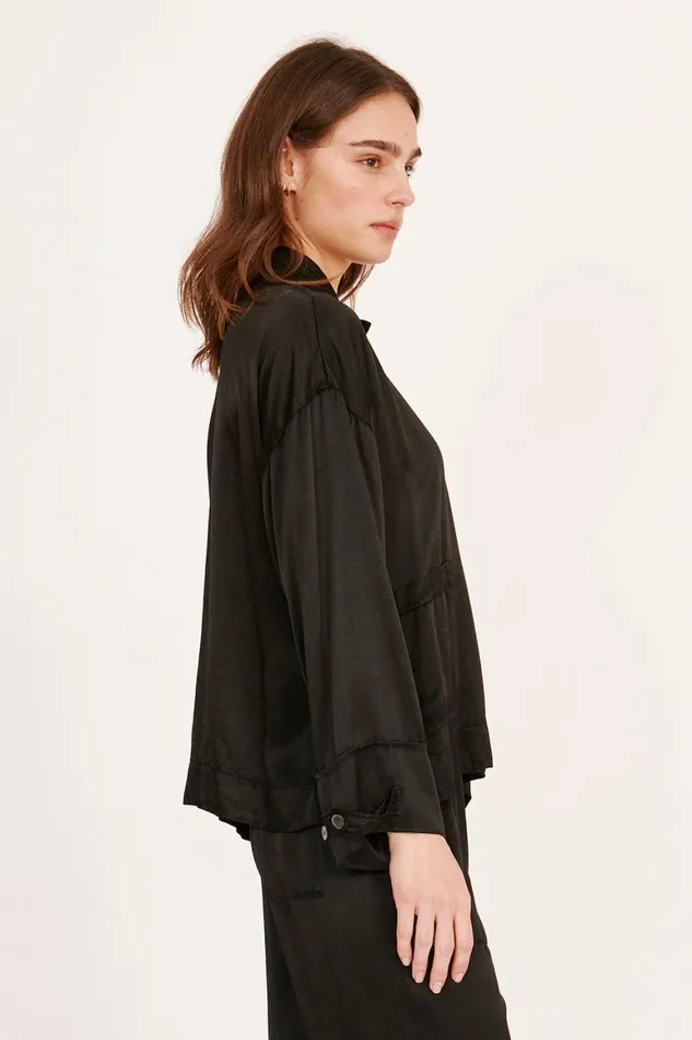 Women Pebble Satin Black Fountain Jacket Raquel Allegra Jackets