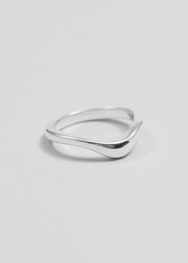 Women Rings and Other Stories Wavy Ring Silver