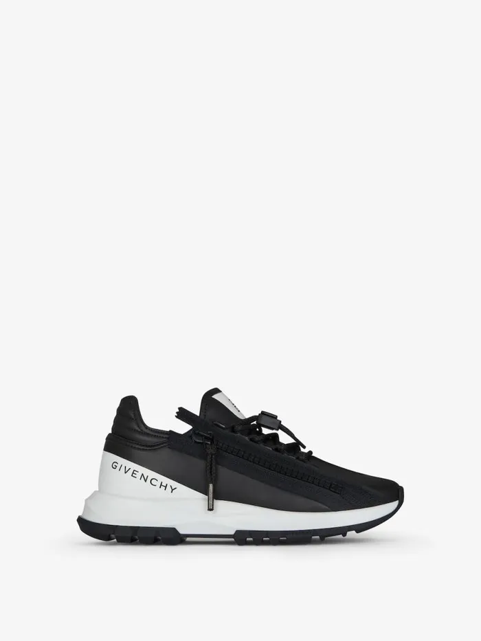 Women Shark Lock Givenchy Spectre Runner Sneakers In Synthetic Leather Blackwhite Women Shark Lock Givenchy Spectre Runner Sneakers In Synthetic Leather Blackwhite