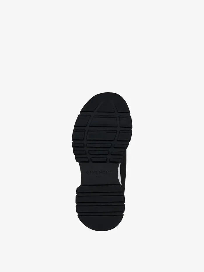 Women Shark Lock Givenchy Spectre Runner Sneakers In Synthetic Leather Blackwhite Women Shark Lock Givenchy Spectre Runner Sneakers In Synthetic Leather Blackwhite