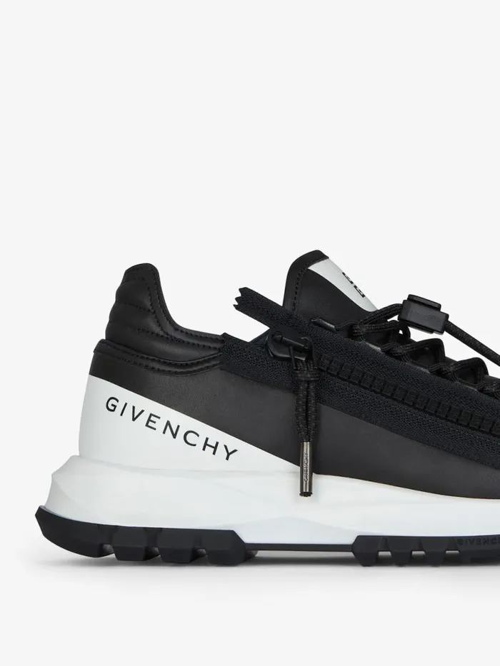 Women Shark Lock Givenchy Spectre Runner Sneakers In Synthetic Leather Blackwhite Women Shark Lock Givenchy Spectre Runner Sneakers In Synthetic Leather Blackwhite