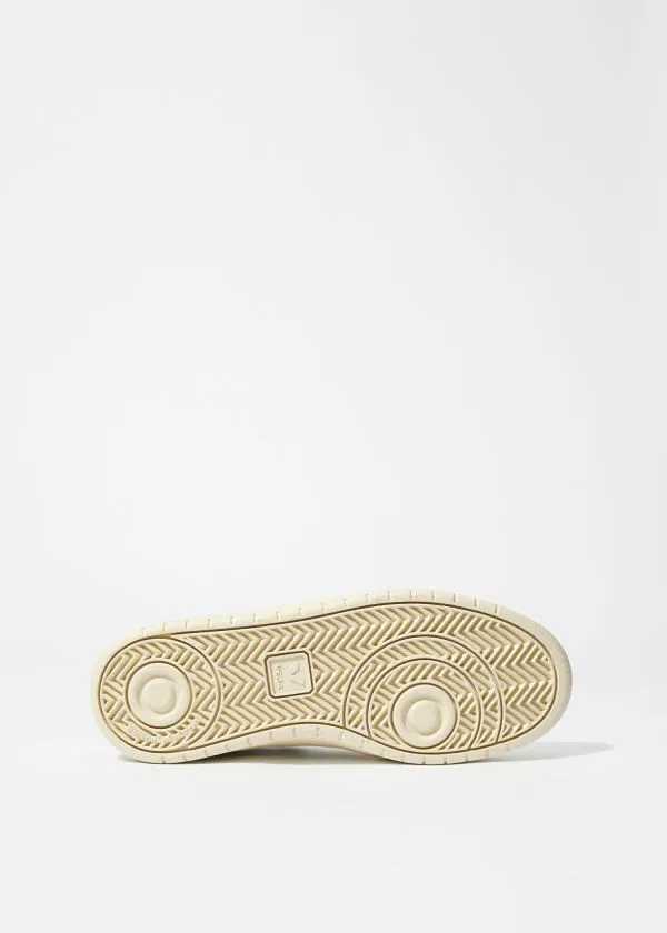 Women Sneakers and Other Stories Veja V90 Sneakers Dusty White