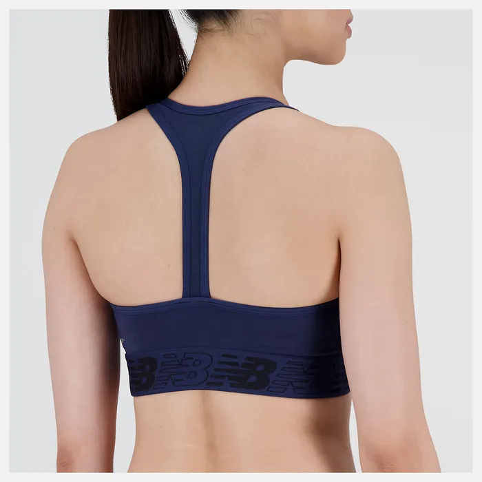 Women Sports Bras New Balance NB Pace Bra 30 NATURAL INDIGO Women Sports Bras New Balance NB Pace Bra 30 NATURAL INDIGO