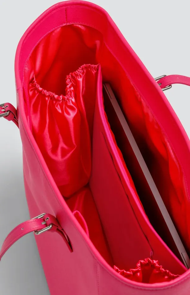 Women Tail Activewear Boss Tote Bag Wild Cherry